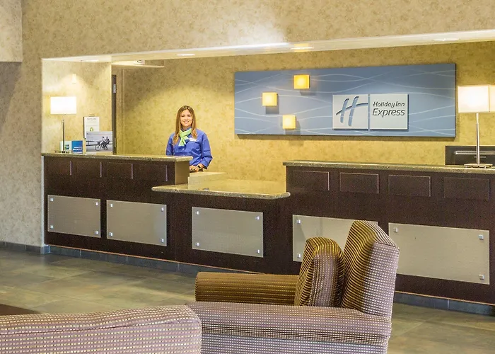 Express & By Ihg Hotel