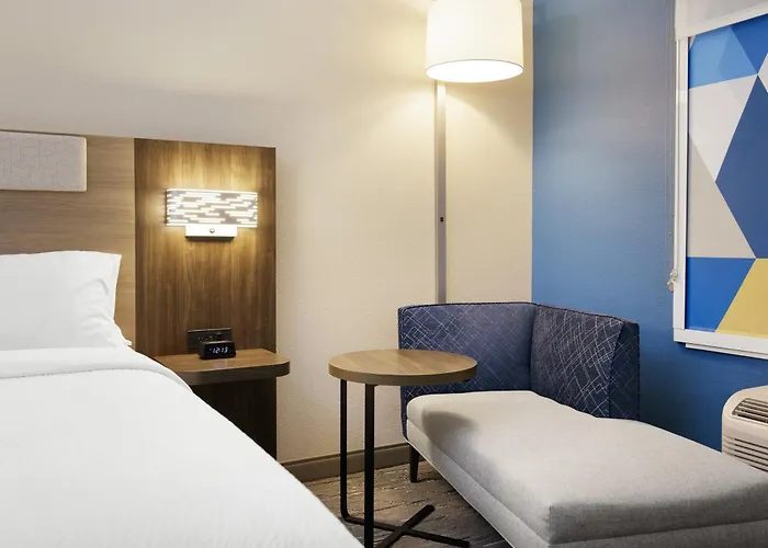 Express & By Ihg Hotel Nogales